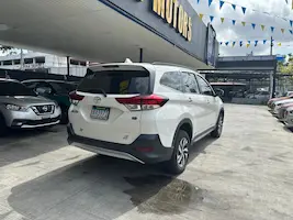 Preview imagenes del auto