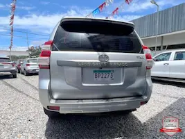 Preview imagenes del auto