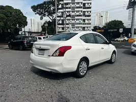Preview imagenes del auto