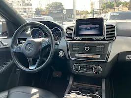Preview imagenes del auto