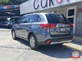 Preview imagenes del auto