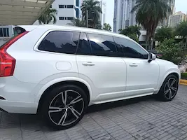 Preview imagenes del auto