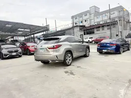 Preview imagenes del auto