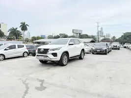 Preview imagenes del auto