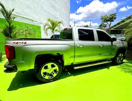 Preview imagenes del auto