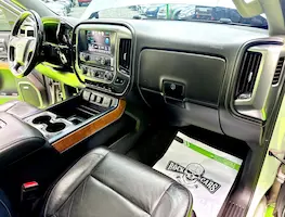 Preview imagenes del auto