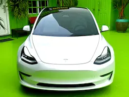 Preview imagenes del auto