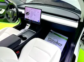 Preview imagenes del auto
