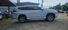 Preview imagenes del auto