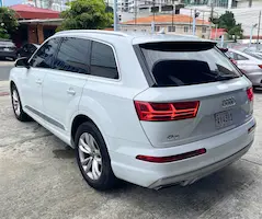 Preview imagenes del auto