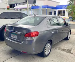 Preview imagenes del auto