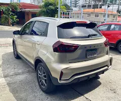 Preview imagenes del auto