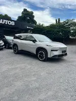 Preview imagenes del auto