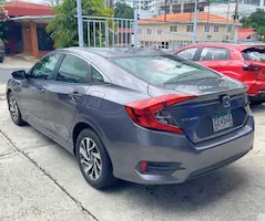 Preview imagenes del auto