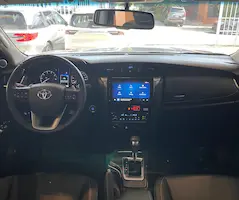 Preview imagenes del auto