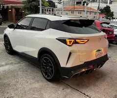 Preview imagenes del auto