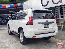 Preview imagenes del auto