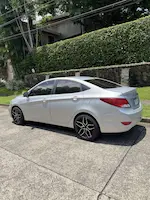 Preview imagenes del auto