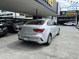 Preview imagenes del auto