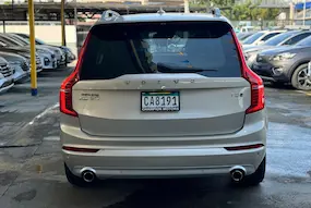 Preview imagenes del auto