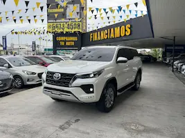 Preview imagenes del auto