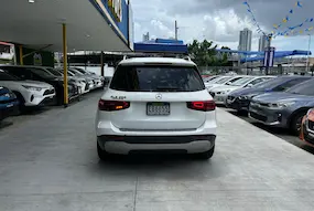 Preview imagenes del auto