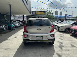 Preview imagenes del auto