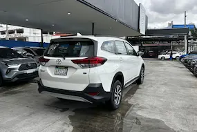 Preview imagenes del auto