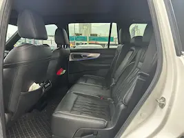 Preview imagenes del auto