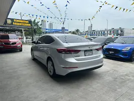 Preview imagenes del auto