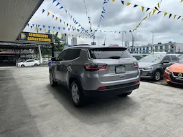 Preview imagenes del auto