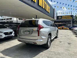 Preview imagenes del auto