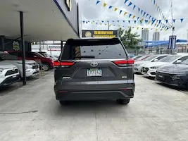 Preview imagenes del auto