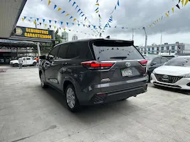 Preview imagenes del auto