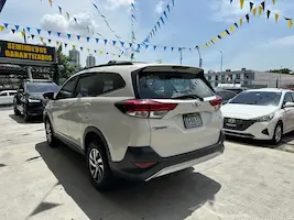 Preview imagenes del auto