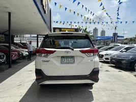 Preview imagenes del auto