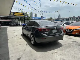 Preview imagenes del auto