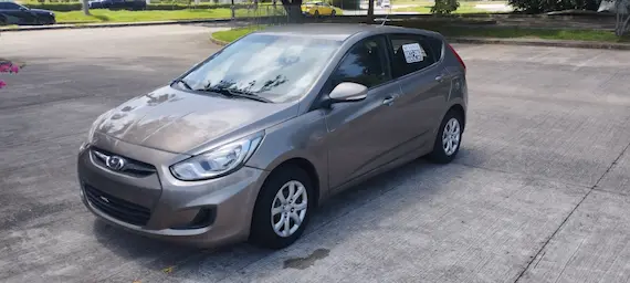 Hyundai Accent Hatch-Back