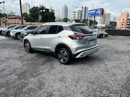 Preview imagenes del auto