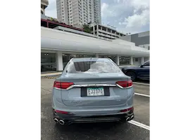 Preview imagenes del auto