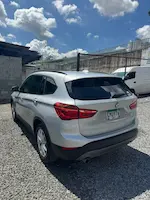Preview imagenes del auto