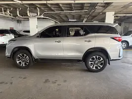 Preview imagenes del auto