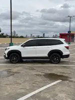 Preview imagenes del auto